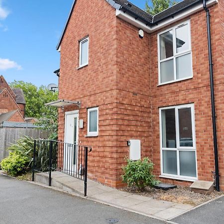 Royal House Wolverhampton - Perfect For Contractors & Large Groups מראה חיצוני תמונה