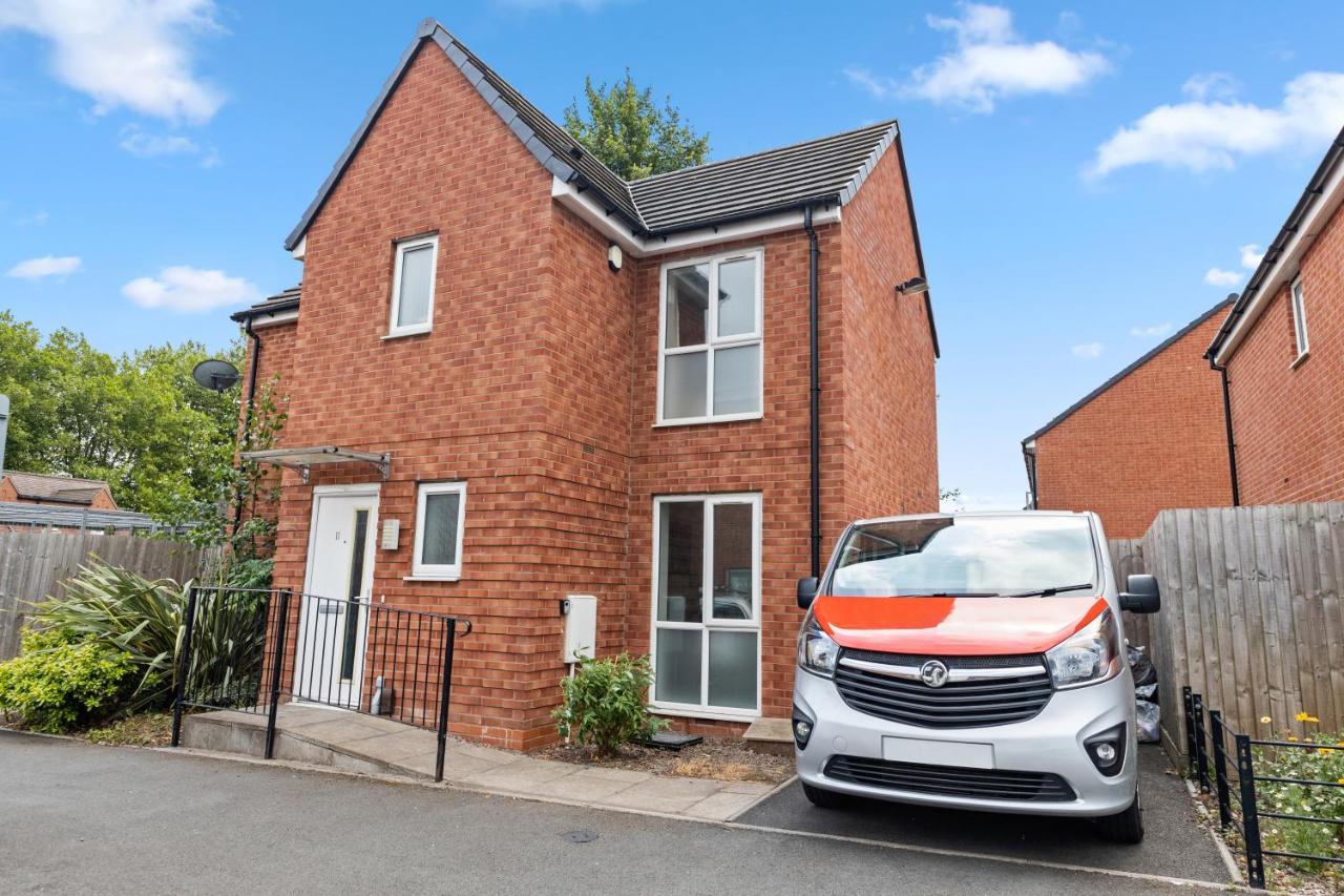 Royal House Wolverhampton - Perfect For Contractors & Large Groups מראה חיצוני תמונה